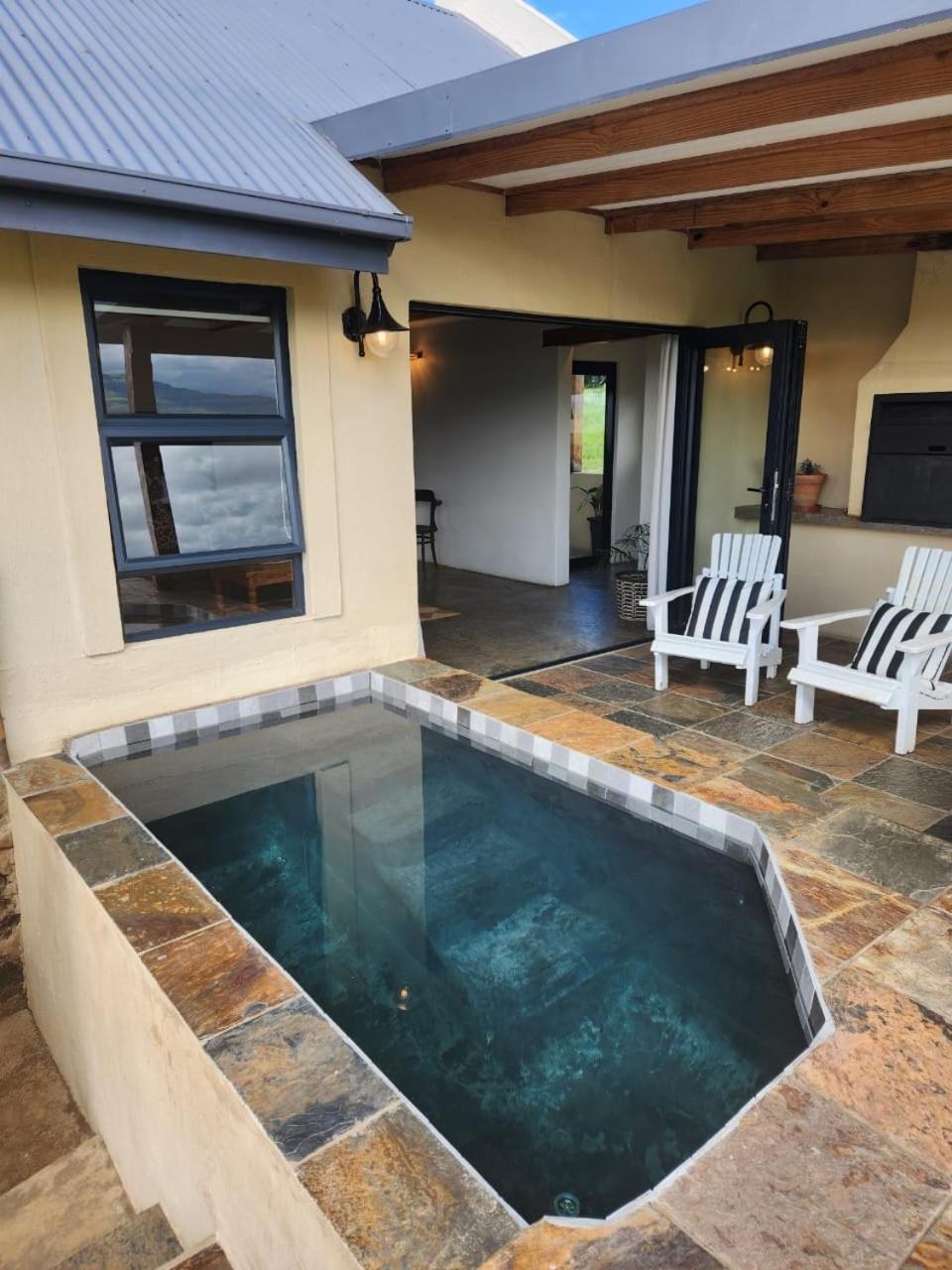 Berghouse And Cottages Langkloof Exterior foto